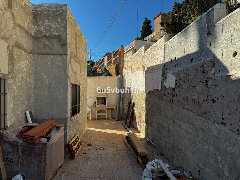 Villa for Sale in El Candado, Malaga 30