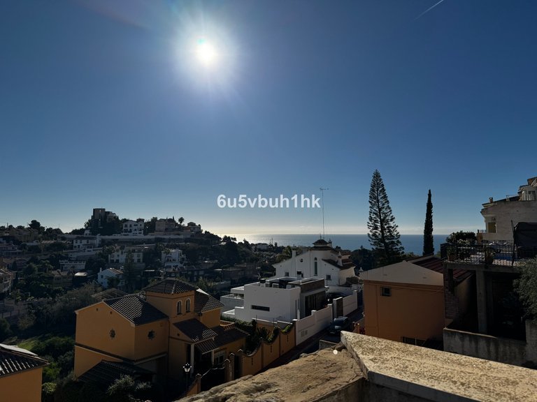 Villa for Sale in El Candado, Malaga 9