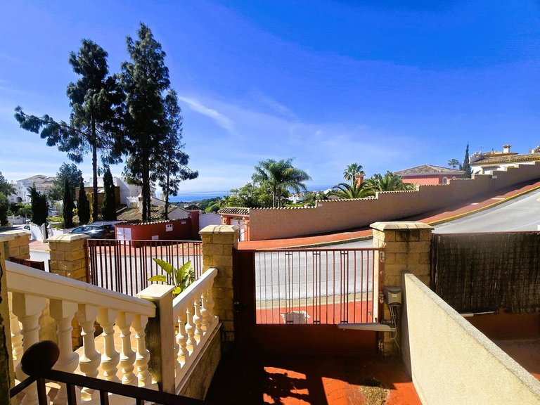 Villa for Sale in Calahonda, Malaga 19