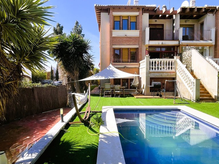 Villa for Sale in Calahonda, Malaga 2