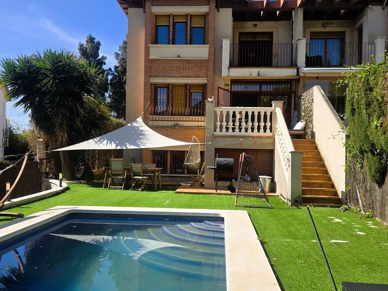 Villa for Sale in Calahonda, Malaga 28