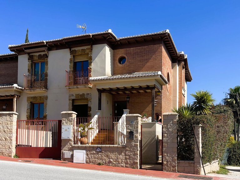 Villa for Sale in Calahonda, Malaga 31