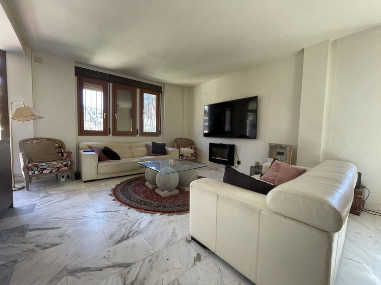 Villa for Sale in Calahonda, Malaga 44