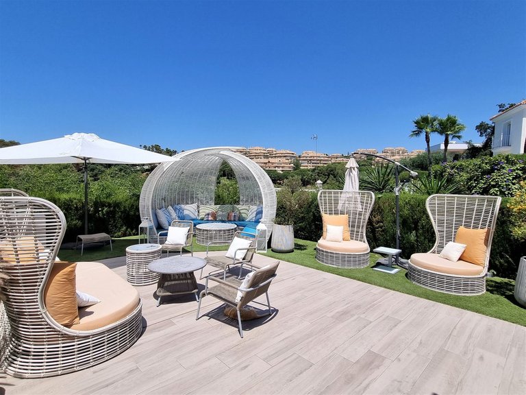 Villa for Sale in Elviria, Malaga 24