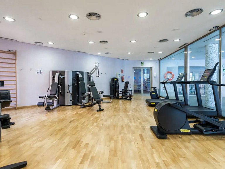 Apartment for Sale in Sierra Blanca, Malaga 28