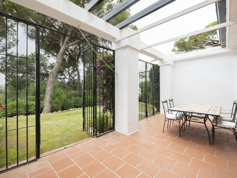 Apartment for Sale in Benahavís, Malaga 12
