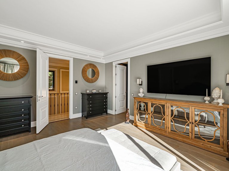 Villa for Sale in Benahavís, Malaga 20