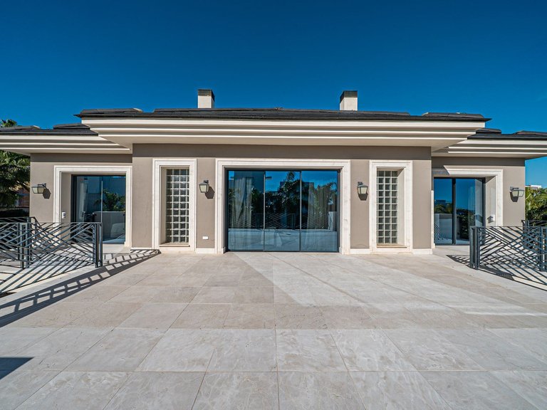 Villa for Sale in Benahavís, Malaga 51