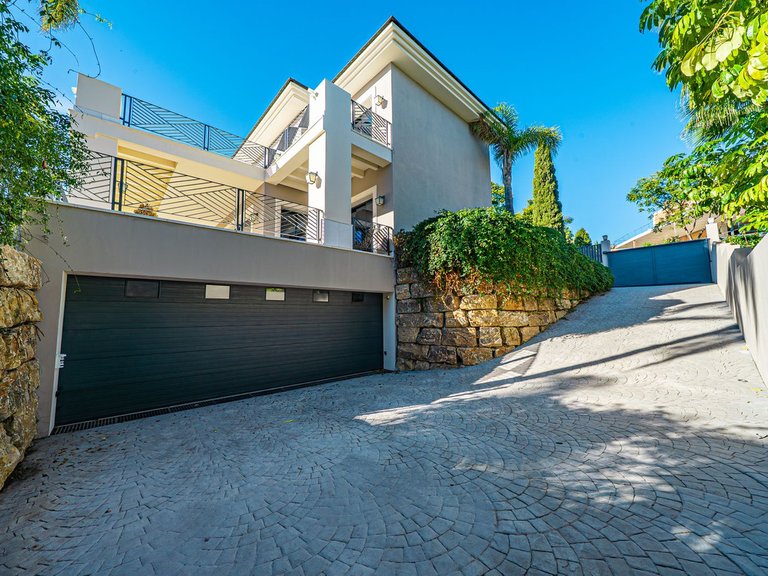 Villa for Sale in Benahavís, Malaga 65