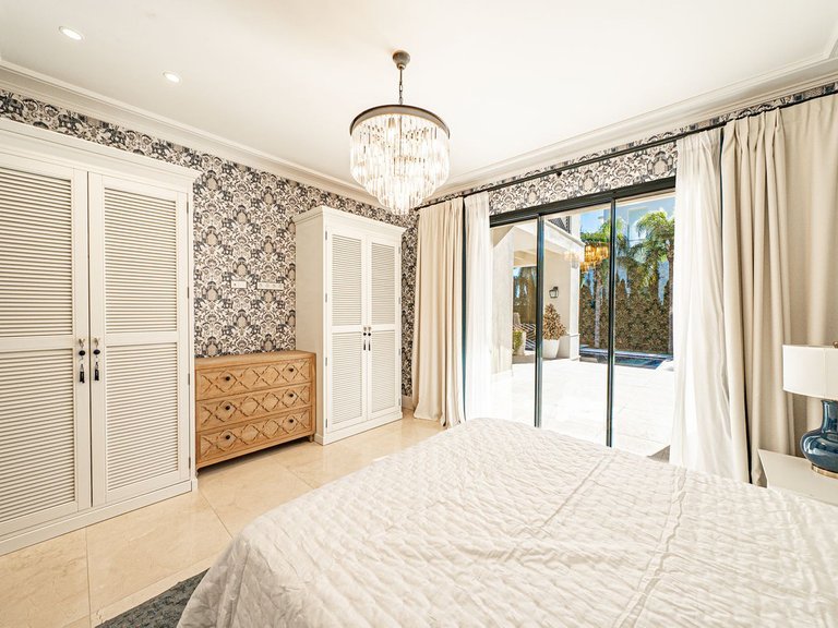 Villa for Sale in Benahavís, Malaga 8