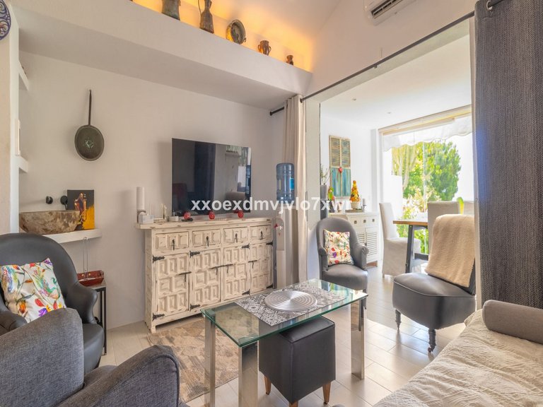 Villa for Sale in Málaga, Malaga 14