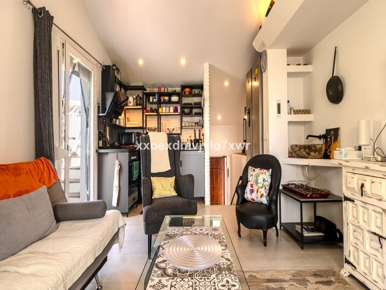 Villa for Sale in Málaga, Malaga 15