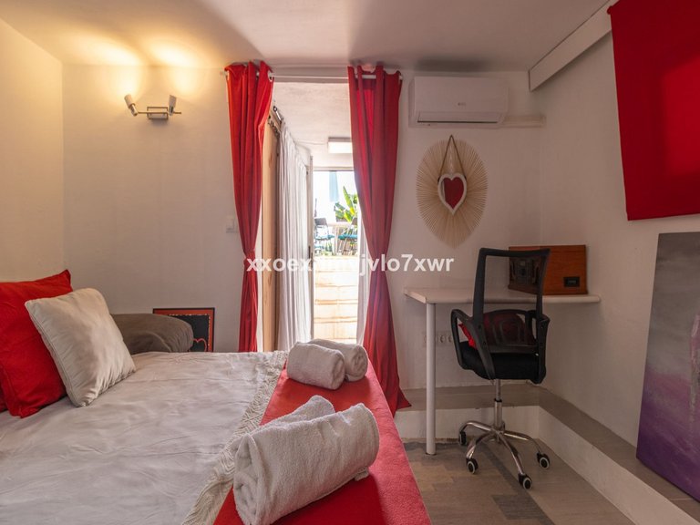 Villa for Sale in Málaga, Malaga 21