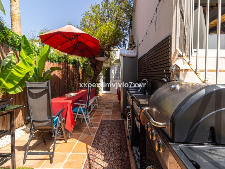 Villa for Sale in Málaga, Malaga 25