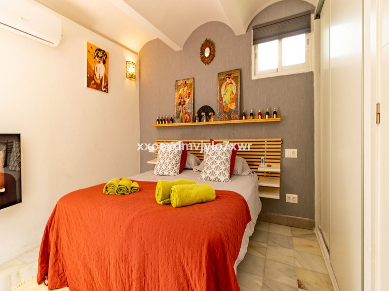 Villa for Sale in Málaga, Malaga 6