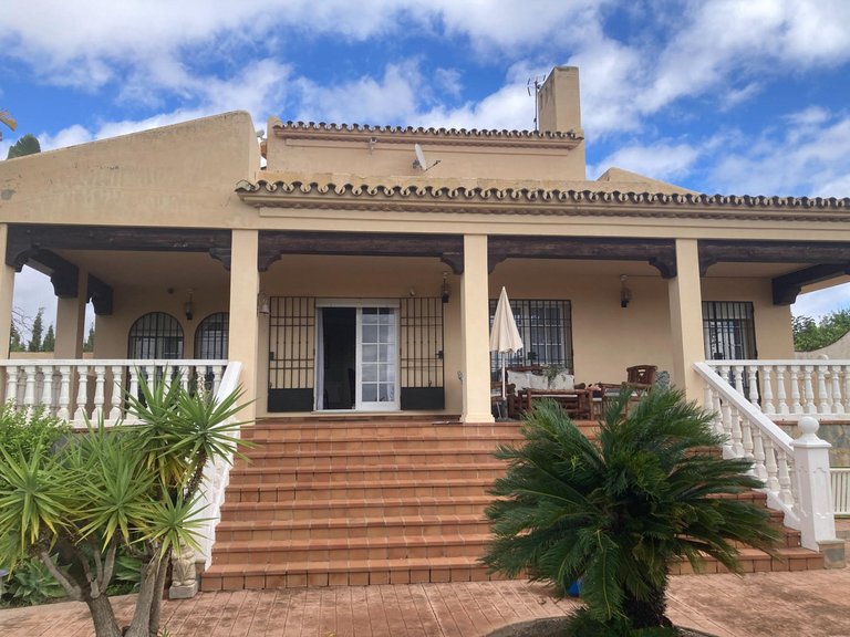 Villa for Sale in Selwo, Malaga 6