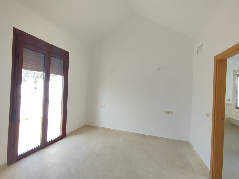 Villa for Sale in Doña Julia, Malaga 6