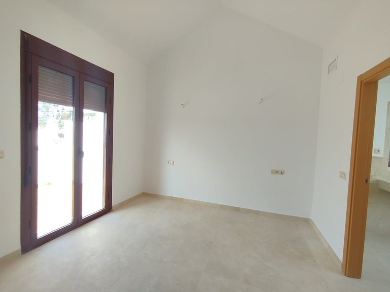 Villa for Sale in Doña Julia, Malaga 7