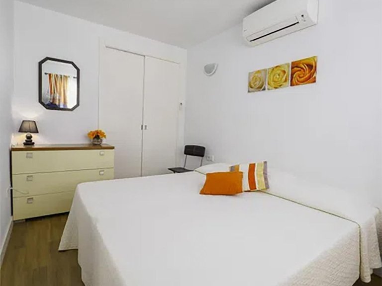 Villa for Sale in Nueva Andalucía, Malaga 11