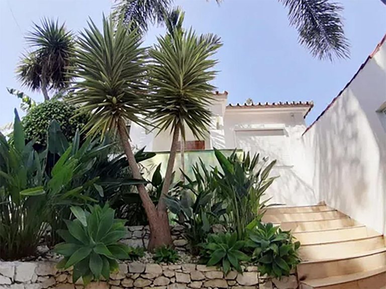Villa for Sale in Nueva Andalucía, Malaga 3
