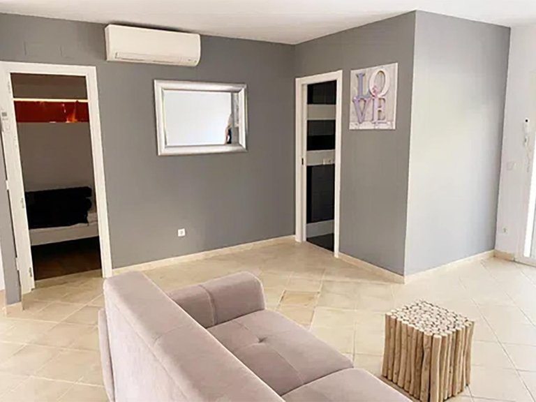 Villa for Sale in Nueva Andalucía, Malaga 7