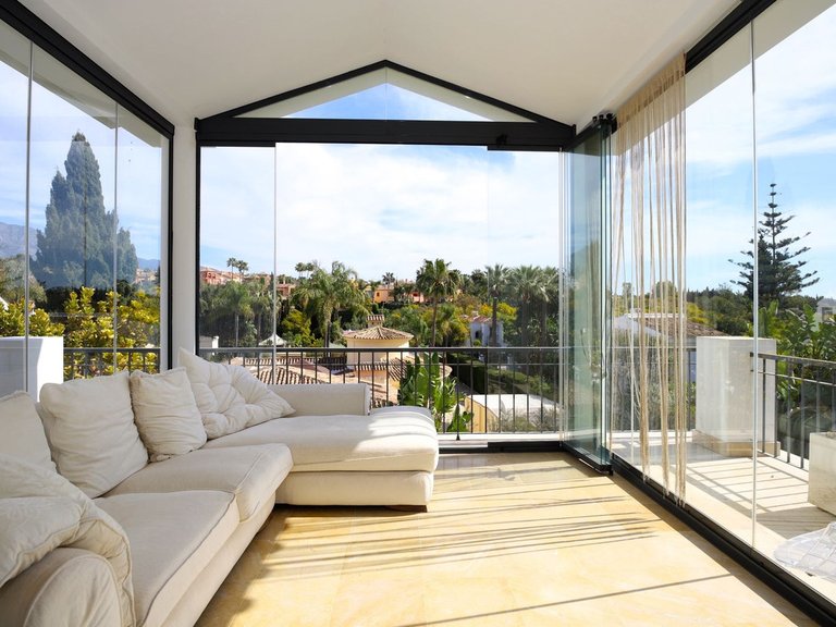 Villa for Sale in Nueva Andalucía, Malaga 33