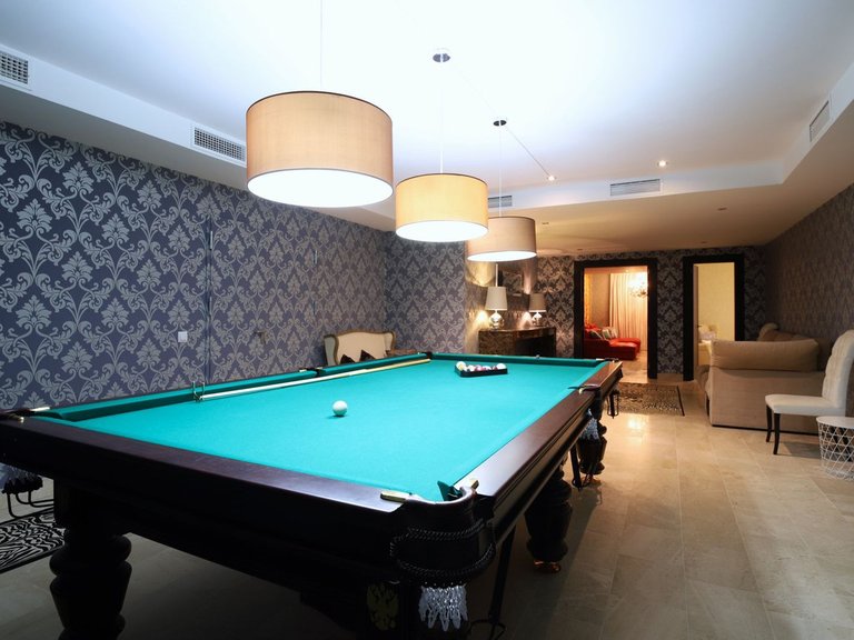 Villa for Sale in Nueva Andalucía, Malaga 39