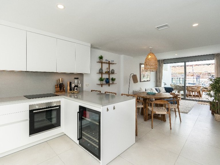 Apartment for Sale in Elviria, Malaga 16