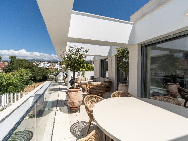 Apartment for Sale in Elviria, Malaga 2