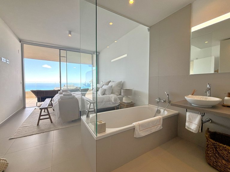 Apartment for Sale in Benalmadena, Malaga 3