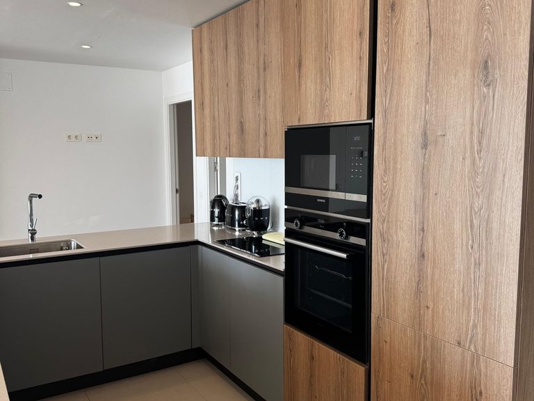 Apartment for Sale in Benalmadena, Malaga 7
