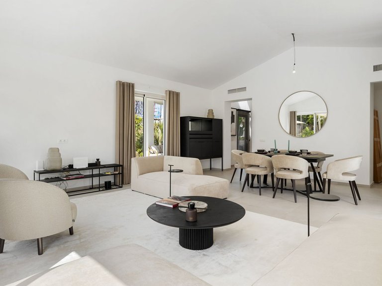 Villa for Sale in Costa del Sol Casares Playa, Malaga 11