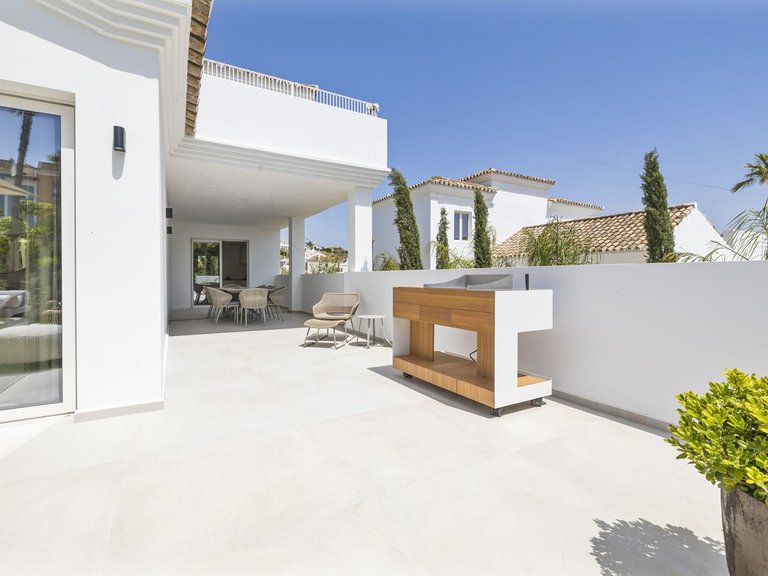 Villa for Sale in Costa del Sol Casares Playa, Malaga 30