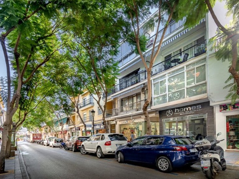 Apartment for Sale in Los Boliches, Malaga 10