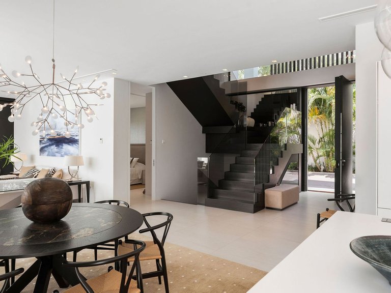 Villa for Sale in Nagüeles, Malaga 15