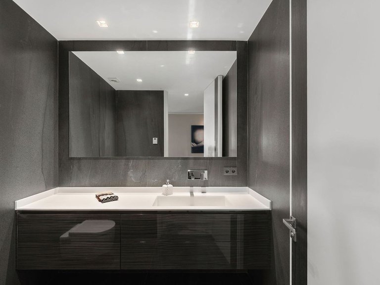 Villa for Sale in Nagüeles, Malaga 33