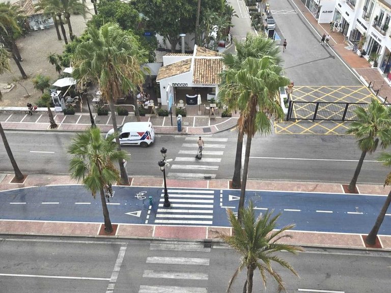 Apartment for Sale in Puerto Banús, Malaga 24