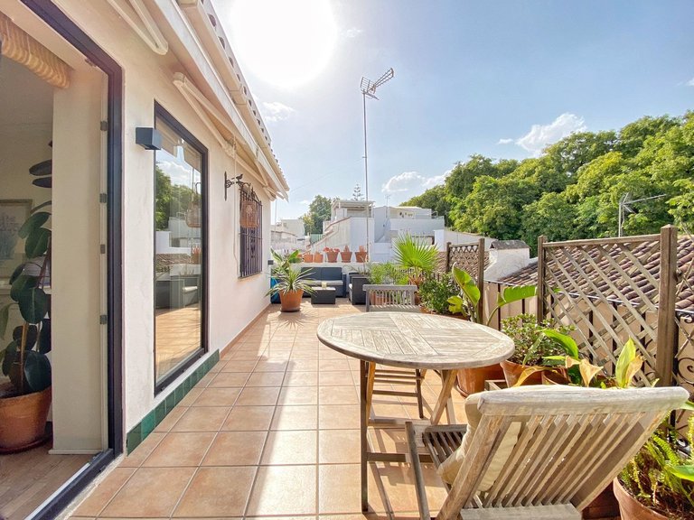 Apartment for Sale in Marbella, Malaga 1