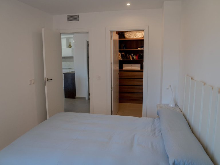 Apartment for Sale in Fuengirola, Malaga 26