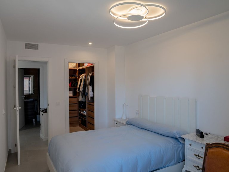 Apartment for Sale in Fuengirola, Malaga 27