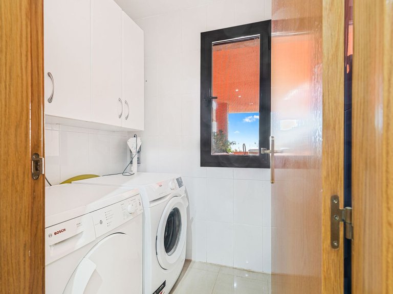 Apartment for Sale in Estepona, Malaga 10