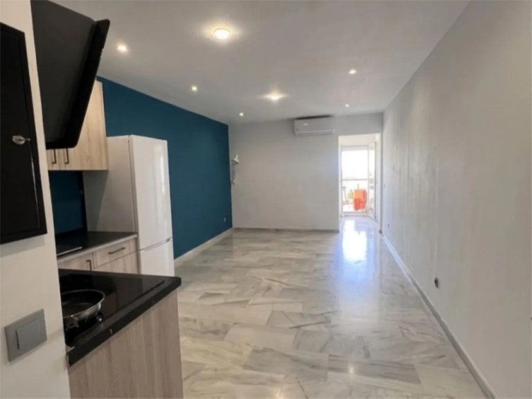 Apartment for Sale in El Padron, Malaga 1