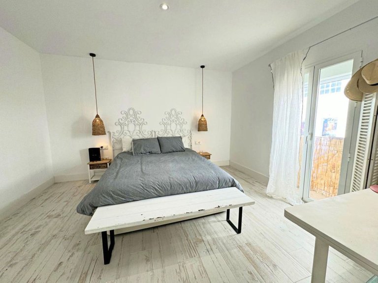 Apartment for Sale in Puerto Banús, Malaga 4