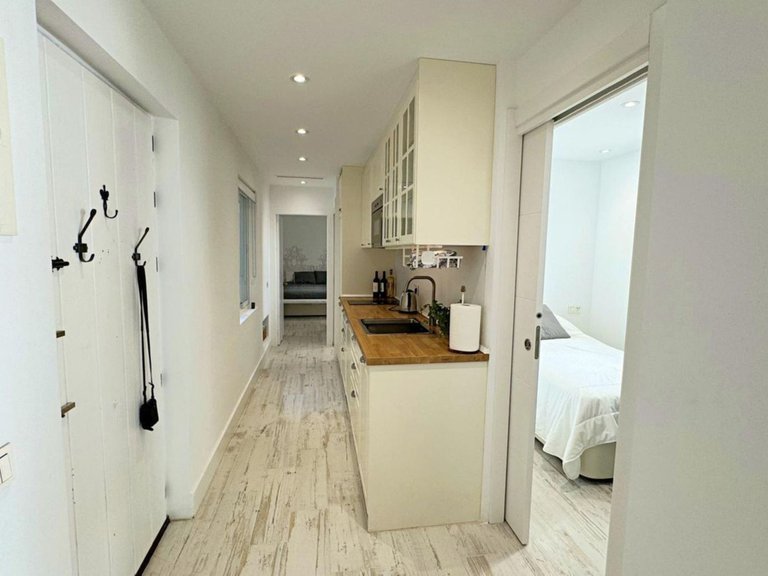 Apartment for Sale in Puerto Banús, Malaga 8
