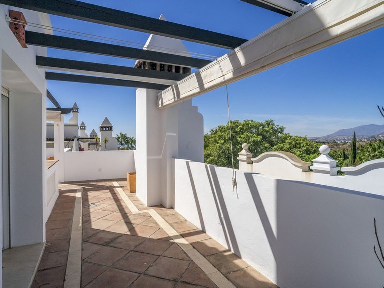 Apartment for Sale in Marbella, Malaga 1