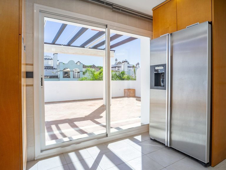Apartment for Sale in Marbella, Malaga 14