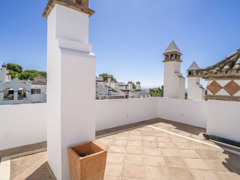 Apartment for Sale in Marbella, Malaga 22
