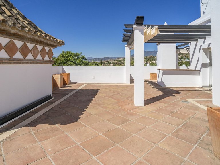 Apartment for Sale in Marbella, Malaga 23