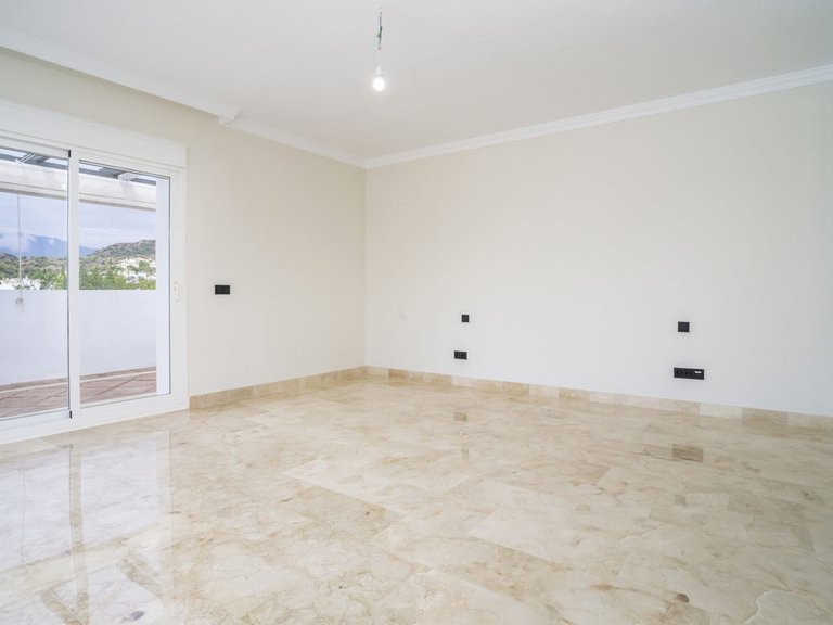 Apartment for Sale in Marbella, Malaga 45