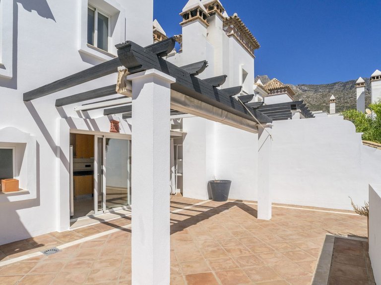 Apartment for Sale in Marbella, Malaga 7